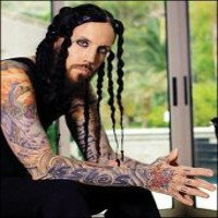 small_small_brian-welch.jpg